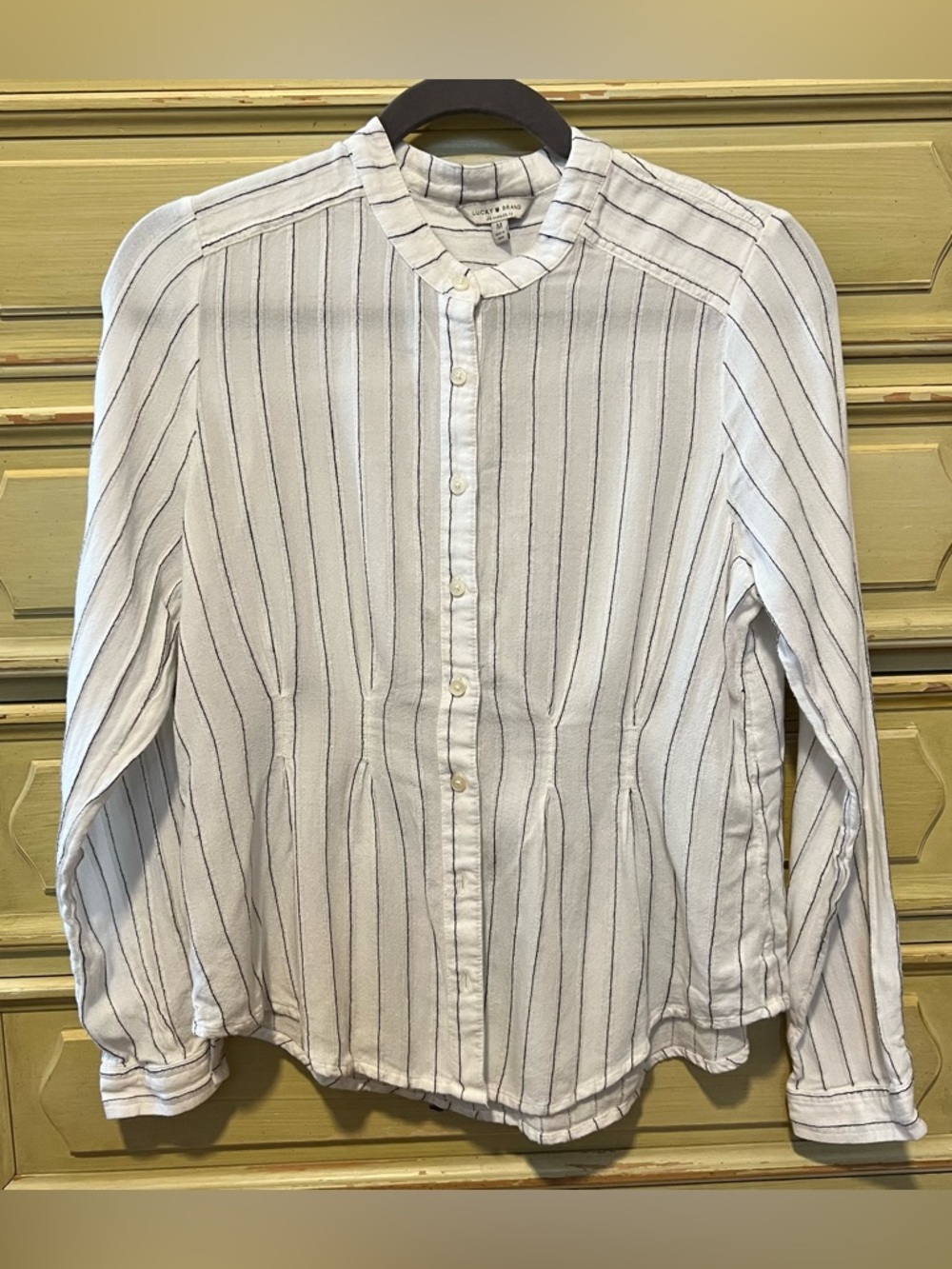 Lucky Brand White Button-Down Shirt Pinstripes Collar Medium